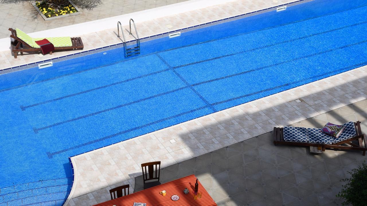 Behlys Boutique Hotell Muscat Exteriör bild